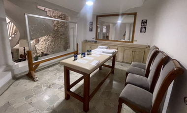 RENTO CASA MANSION PINARES PARA UN SPA BOUTIQUE