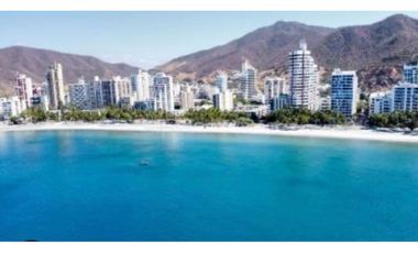 Hermosa Casa Remodelada en Rodadero Reservado - 005