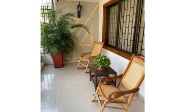 Hermosa Casa Remodelada en Rodadero Reservado - 005