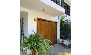 Hermosa Casa Remodelada en Rodadero Reservado - 005