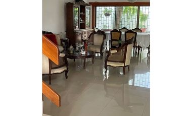 Hermosa Casa Remodelada en Rodadero Reservado - 005