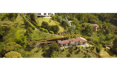 Casa Campestre En Parcelación Variante Caldas (La Estrella Ant)
