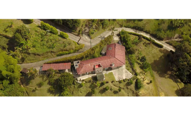 Casa Campestre En Parcelación Variante Caldas (La Estrella Ant)