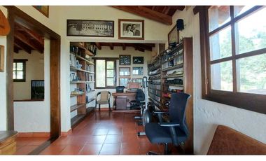 Vendo Casa Campestre, Vereda Rancherias. Rionegro
