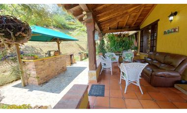 Vendo Casa Campestre, Vereda Rancherias. Rionegro