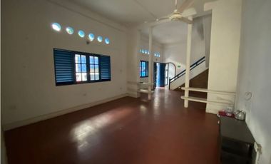 Casa en venta para proyecto en el centro de santa marta