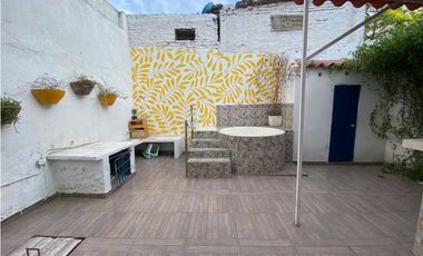 Casa en venta para proyecto en el centro de santa marta