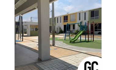 se vende casa Conjunto Ceiba - Soledad