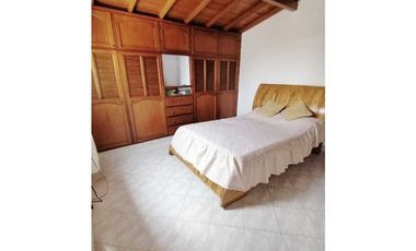 Venta de casa barrio Santa Fé Medellín Antioquia