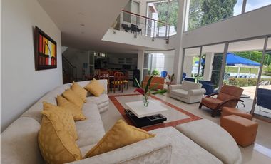VENDO CASA  CAMPESTRE  EN LA VEGA CUND
