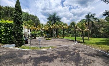 VENDO CASA  CAMPESTRE  EN LA VEGA CUND