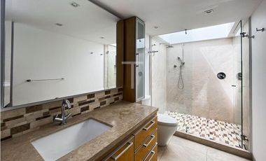 Casa en venta/arriendo en Bogotá, Chicó Alto