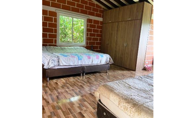 Casa finca  en Sopetran   5 minutos de la via principal