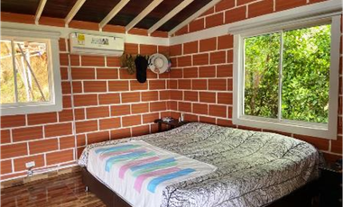 Casa finca  en Sopetran   5 minutos de la via principal