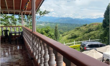 Casa finca  en Sopetran   5 minutos de la via principal