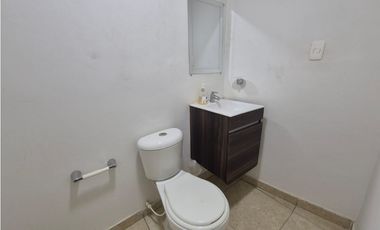 Segrera Mutis arrienda Casa Comercial en Manga