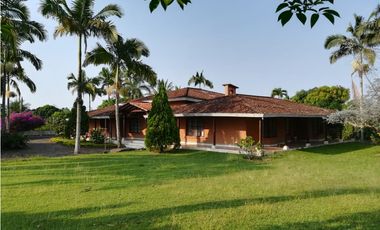 VENTA ESPECTACULAR CASA CAMPESTRE EN CONDOMINIO CERRITOS PEREIRA