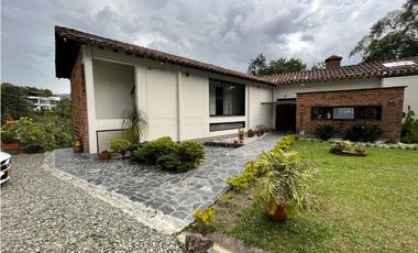 Espectacular casa en Sabaneta en Venta y/o Alquiler