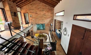 Espectacular casa en Sabaneta en Venta y/o Alquiler