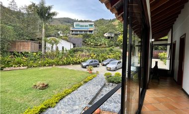 Espectacular casa en Sabaneta en Venta y/o Alquiler