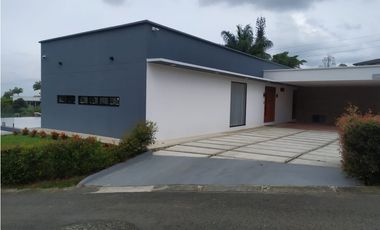 VENTA CASA CAMPESTRE EN CONDOMINIO VIA ARMENIA PEREIRA