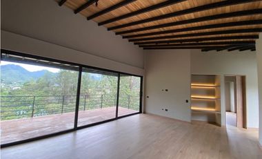 Venta de casa en el retiro