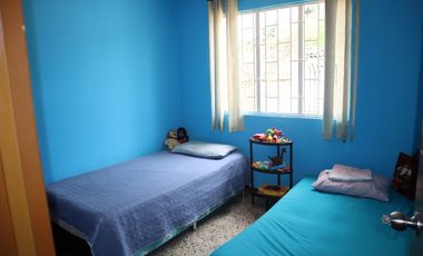 VENDO CASA EN VILLETA