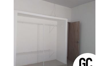 Se vende o se arrienda Casa / En Barrio Salamanca, Soledad