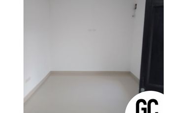 Se vende o se arrienda Casa / En Barrio Salamanca, Soledad