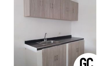 Se vende o se arrienda Casa / En Barrio Salamanca, Soledad
