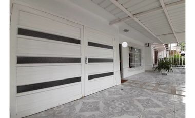 Casa remodelada de una planta en venta Barrio Fátima Palmira Valle
