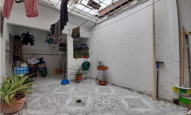 Casa remodelada de una planta en venta Barrio Fátima Palmira Valle