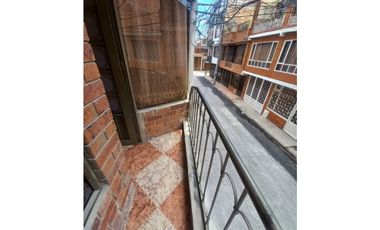 ACSI 692. Casa de Barrio en venta, Villa Sajonia, Mosquera