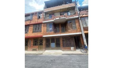 ACSI 692. Casa de Barrio en venta, Villa Sajonia, Mosquera