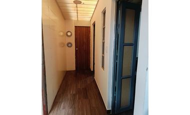 ACSI 692. Casa de Barrio en venta, Villa Sajonia, Mosquera
