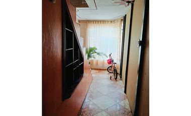 ACSI 692. Casa de Barrio en venta, Villa Sajonia, Mosquera