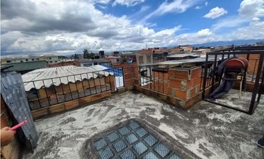 ACSI 692. Casa de Barrio en venta, Villa Sajonia, Mosquera