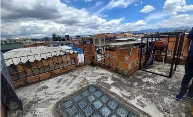 ACSI 692. Casa de Barrio en venta, Villa Sajonia, Mosquera