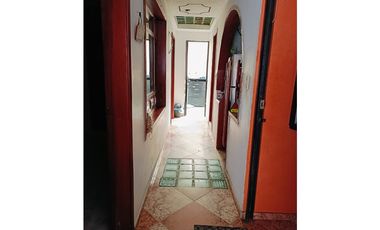 ACSI 692. Casa de Barrio en venta, Villa Sajonia, Mosquera