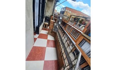ACSI 692. Casa de Barrio en venta, Villa Sajonia, Mosquera