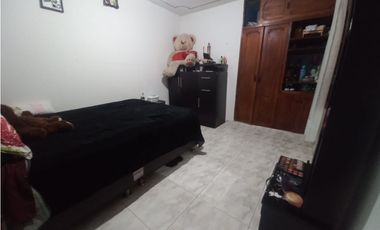 ACSI 692. Casa de Barrio en venta, Villa Sajonia, Mosquera