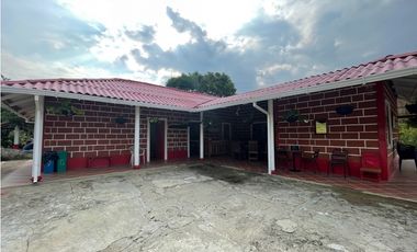 Hermosa finca estilo campesino en Porce