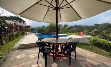 Hermosa finca estilo campesino en Porce