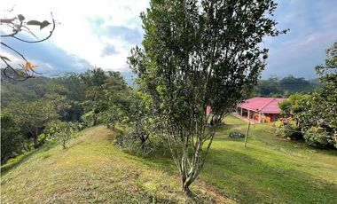 Hermosa finca estilo campesino en Porce