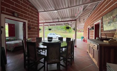 Hermosa finca estilo campesino en Porce