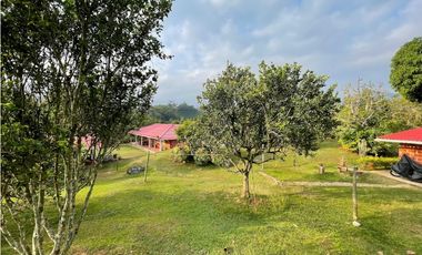 Hermosa finca estilo campesino en Porce