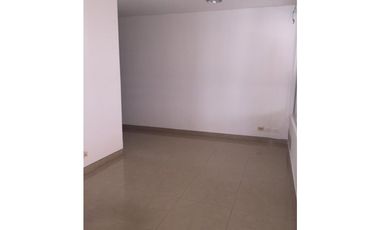 OFICINA EN BOCAGRANDE CON BUENOS ACABADOS