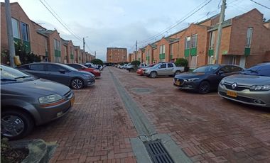 ACSI 695 Casa en Venta en Funza