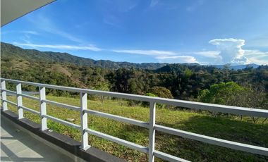 CASA EN CONDOMINIO  EN VENTA,GUATAPÉ