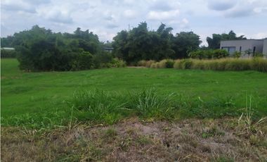 VENTA LOTE ESQUINERO EN CONDOMINIO CERRITOS PEREIRA